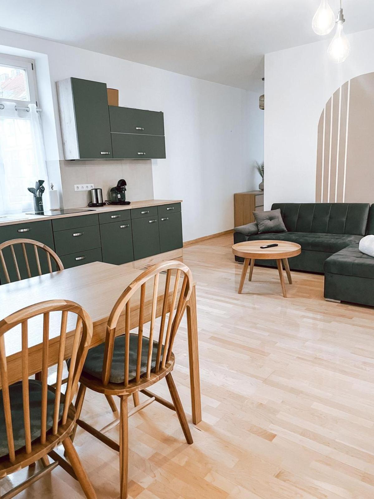 Zentrales Apartment Naehe Schoenbrunn - 5 Pers เวียนนา ภายนอก รูปภาพ