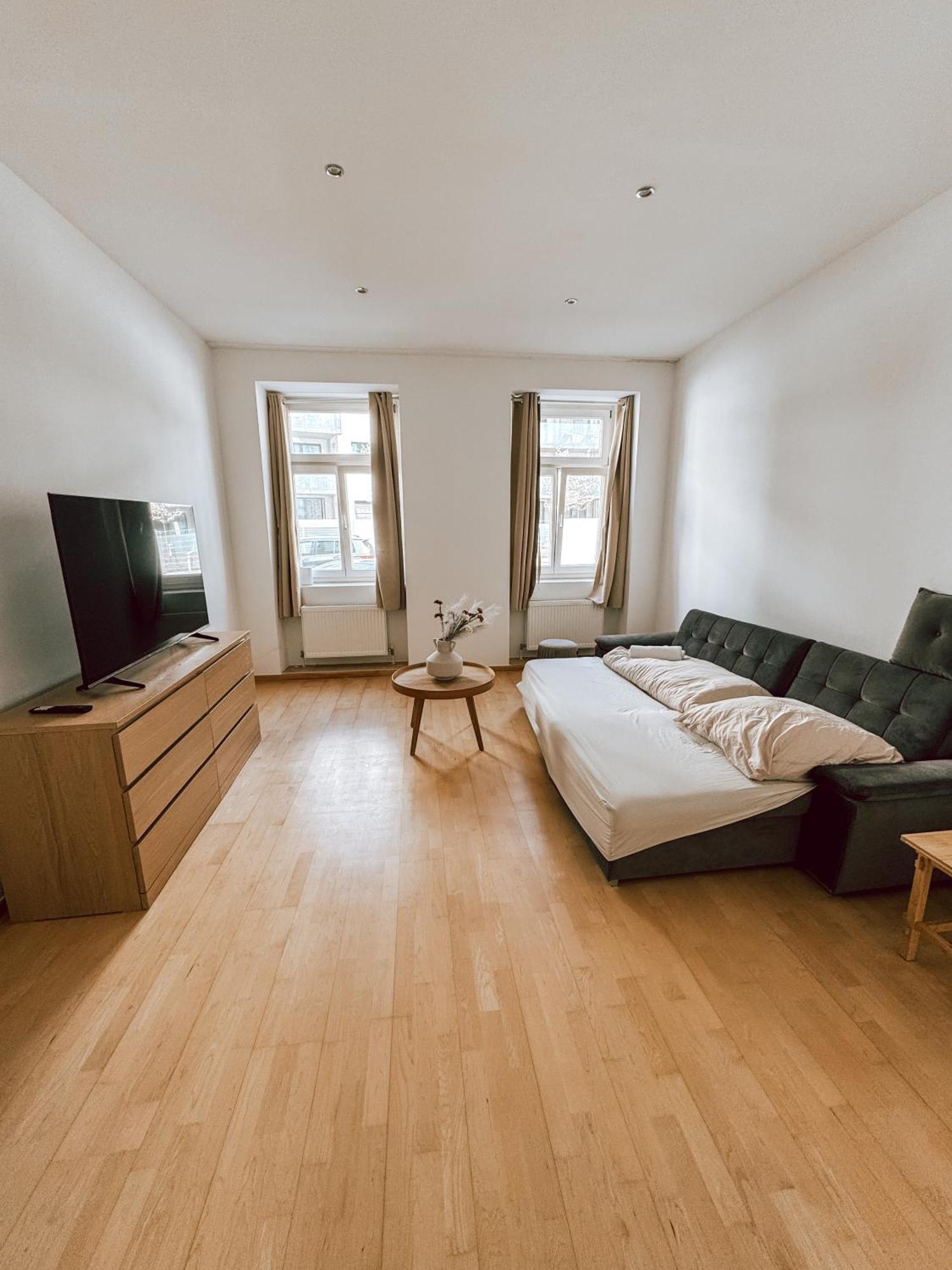Zentrales Apartment Naehe Schoenbrunn - 5 Pers เวียนนา ภายนอก รูปภาพ